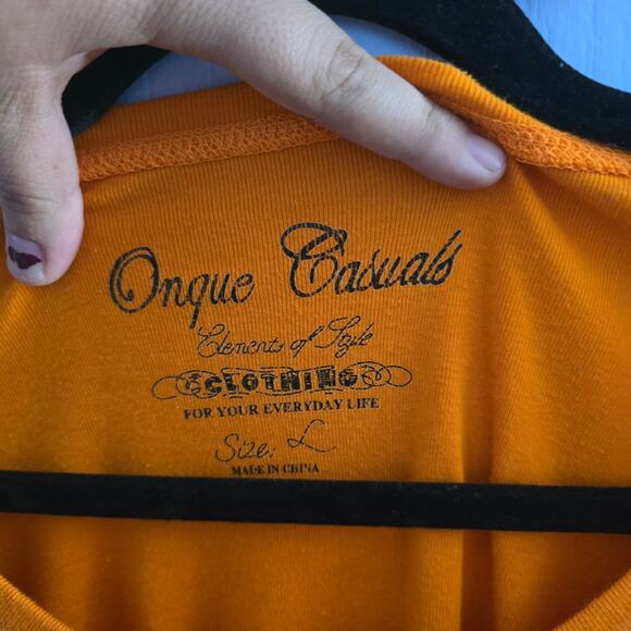 Onque Casuals Spider Embellished Top Size Large – Halloween, Sparkle, Fall Fest - Picture 3 of 6